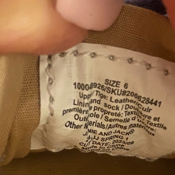 Janie & Jack Blue Suede Leather Wing Tip Shoes New without tag NWOT Size 6 - Picture 8 of 12